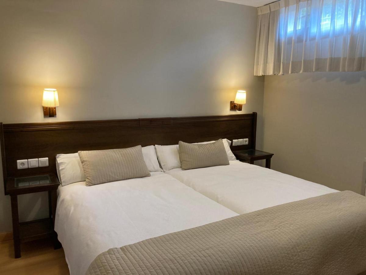 Apartamentos Aldea Del Puente Onís Buitenkant foto