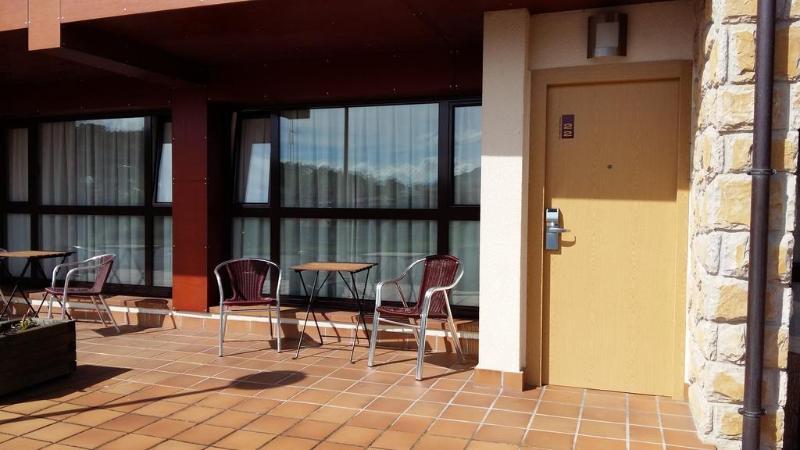 Apartamentos Aldea Del Puente Onís Buitenkant foto