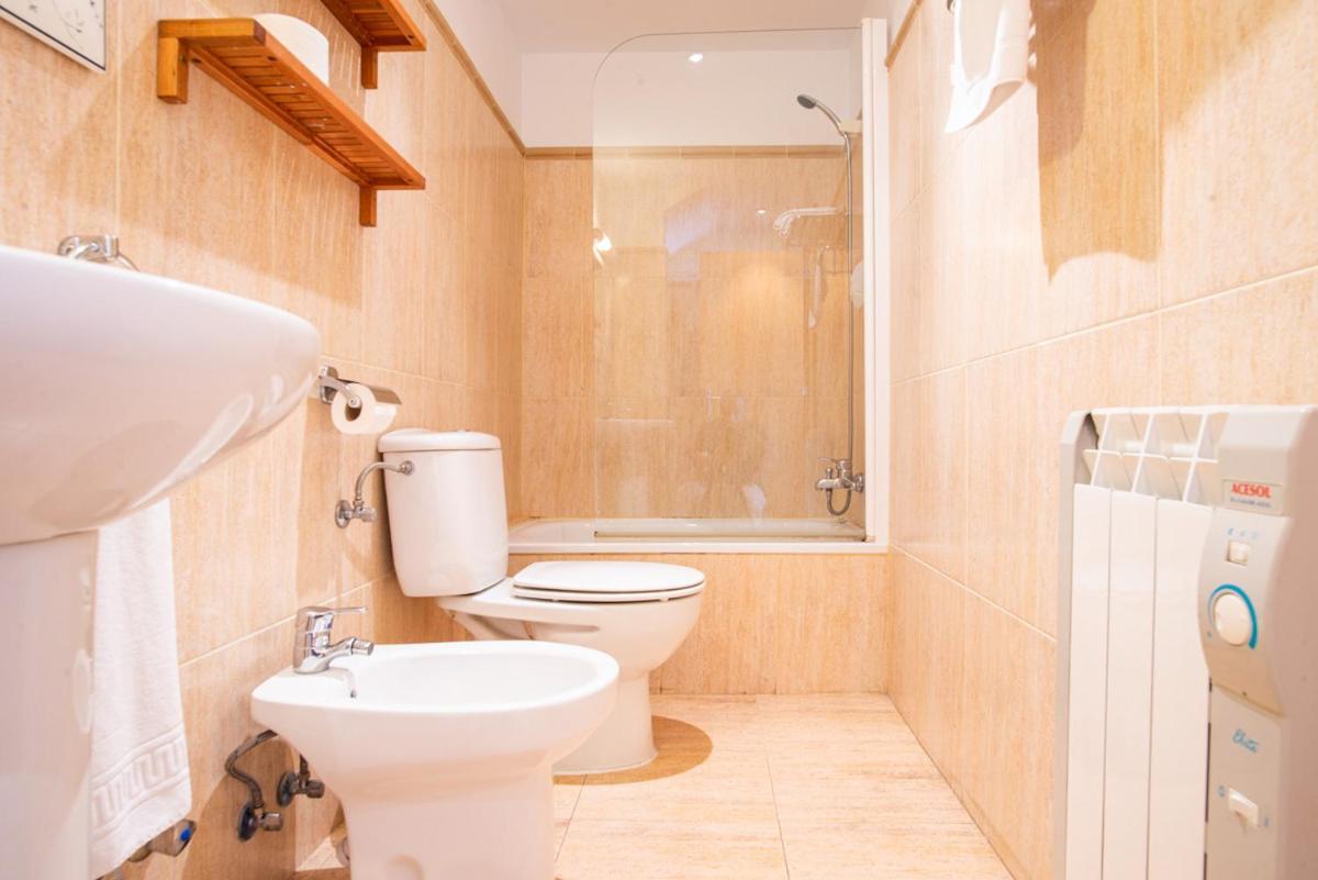 Apartamentos Aldea Del Puente Onís Buitenkant foto