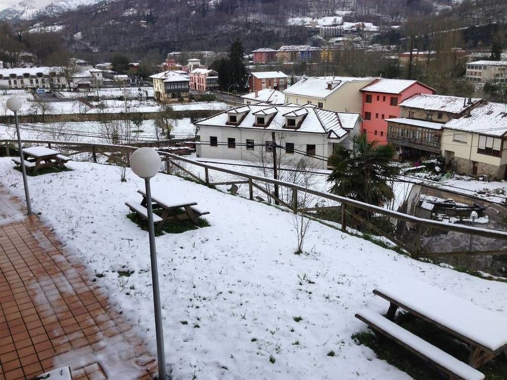 Apartamentos Aldea Del Puente Onís Buitenkant foto
