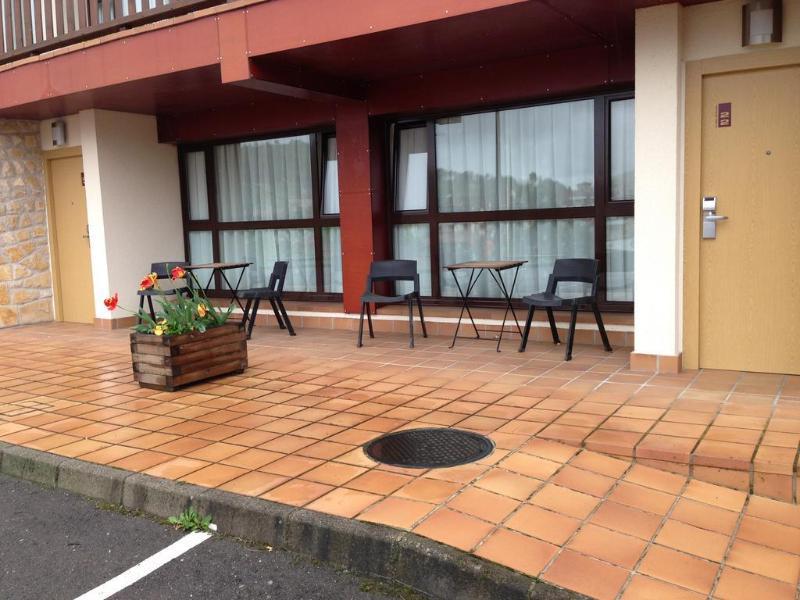 Apartamentos Aldea Del Puente Onís Buitenkant foto